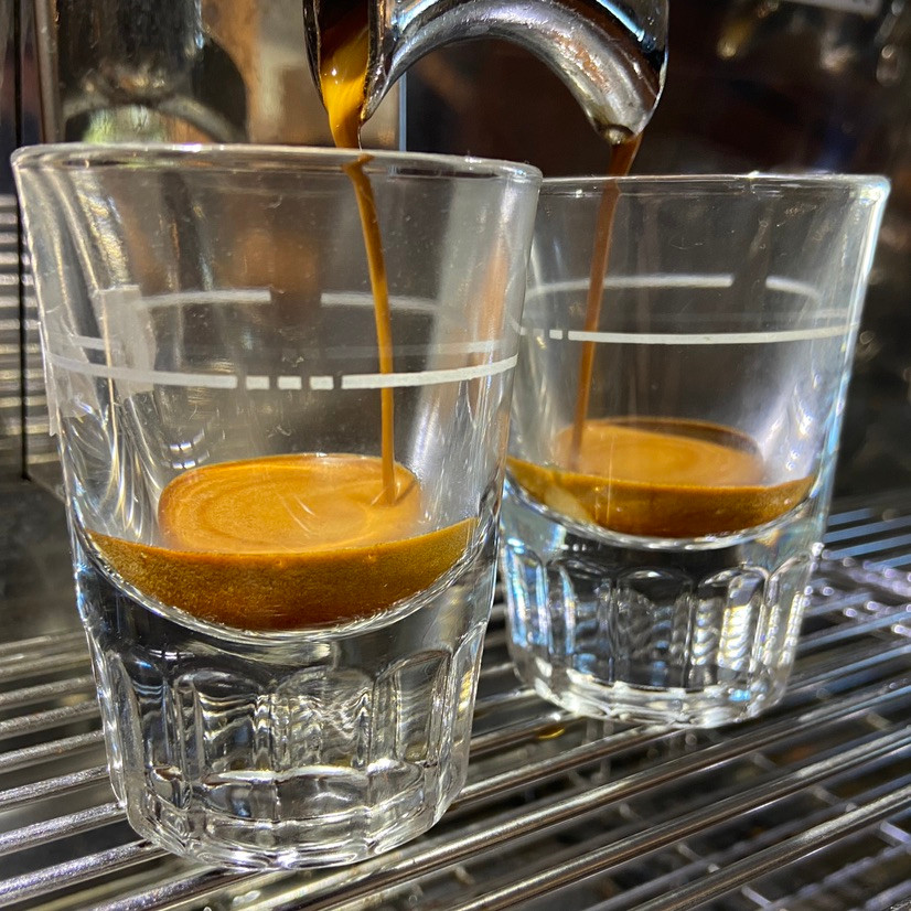 Espresso Crema being made